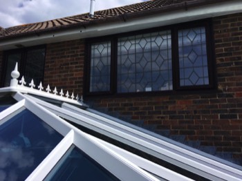  Nice clean conservatory 